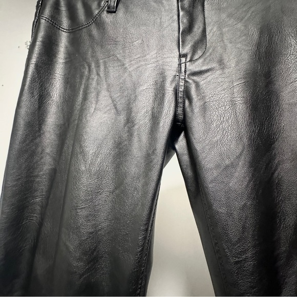 BLANKNYC Black Faux Leather Low Rise Pants Women’s Size 27 NWOT Party Going Out - Picture 7 of 14